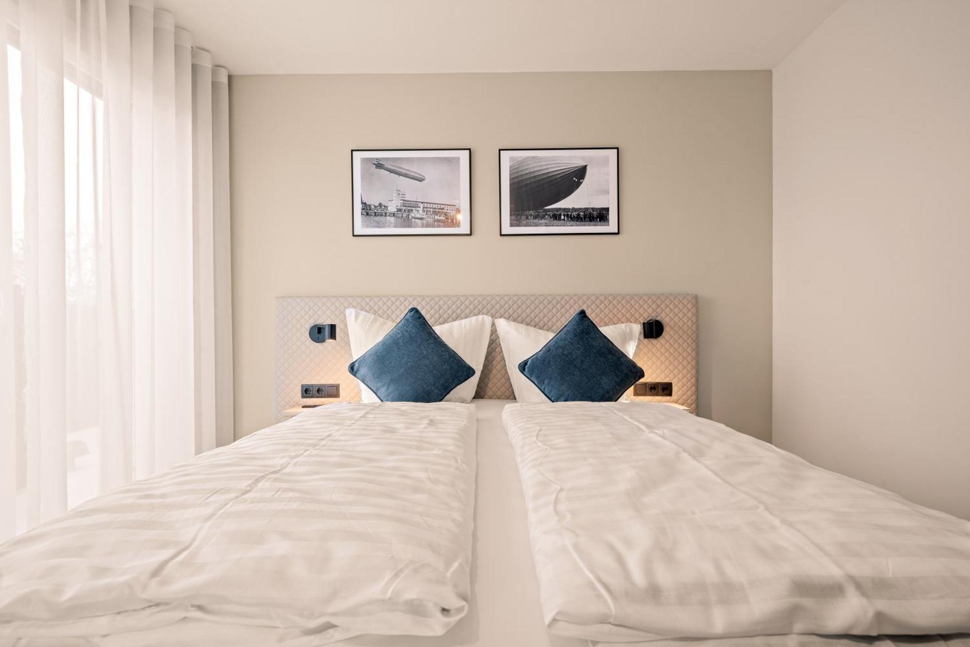 Motel42-Temporary Living FDH Εξωτερικό φωτογραφία